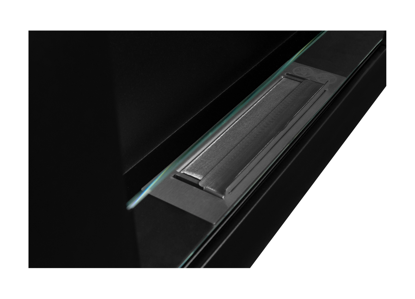 Biokamin BOX 650x400 Schwarz mit Glas - IgnisLumina.ch