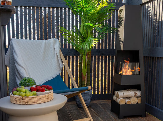 LUMINA Pyramid Garden – Freistehender Bioethanol-Kamin – Schwarz matt