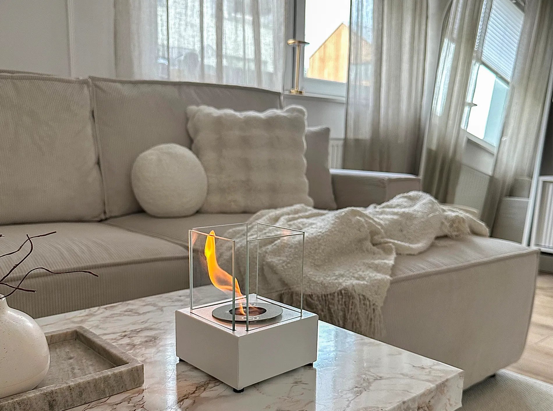 Biokamin Stand Smart Weiß Strukturiert Matt - IgnisLumina.ch