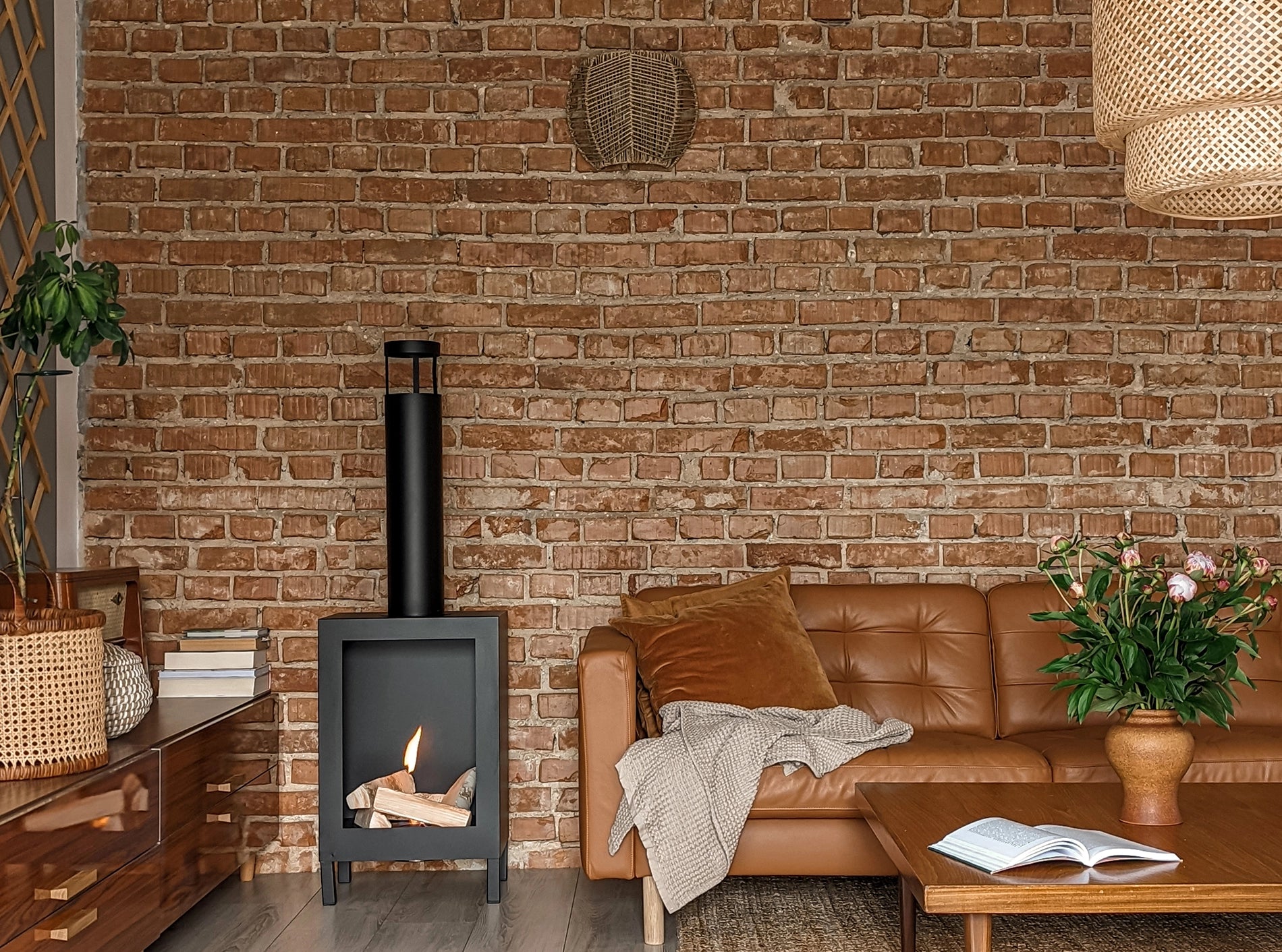 Biokamin Stand Kozen Schwarz Matt - IgnisLumina.ch