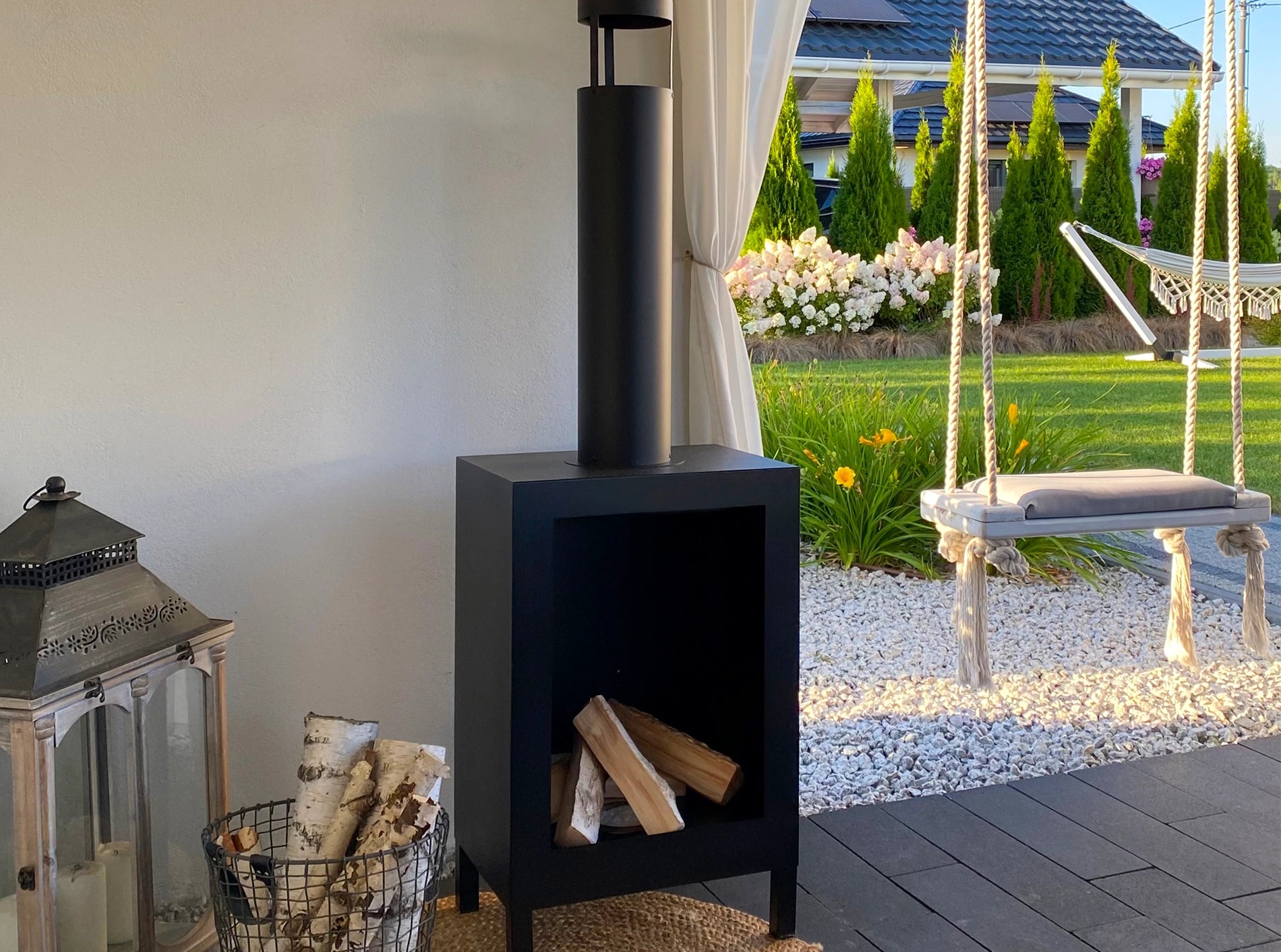 Biokamin Stand Kozen Schwarz Matt - IgnisLumina.ch