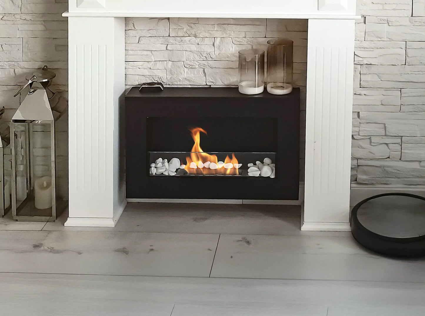 Biokamin BOX 650x400 Schwarz mit Glas - IgnisLumina.ch