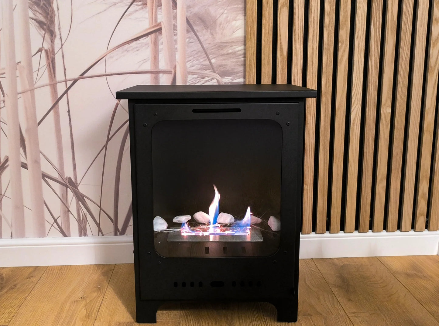 Biokamin Koza Mini Schwarz Matt mit Glas - IgnisLumina.ch