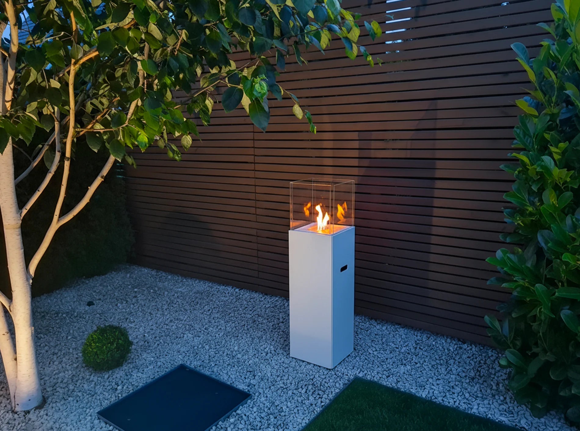 Biokamin Stand PATIO Weiß Matt - IgnisLumina.ch