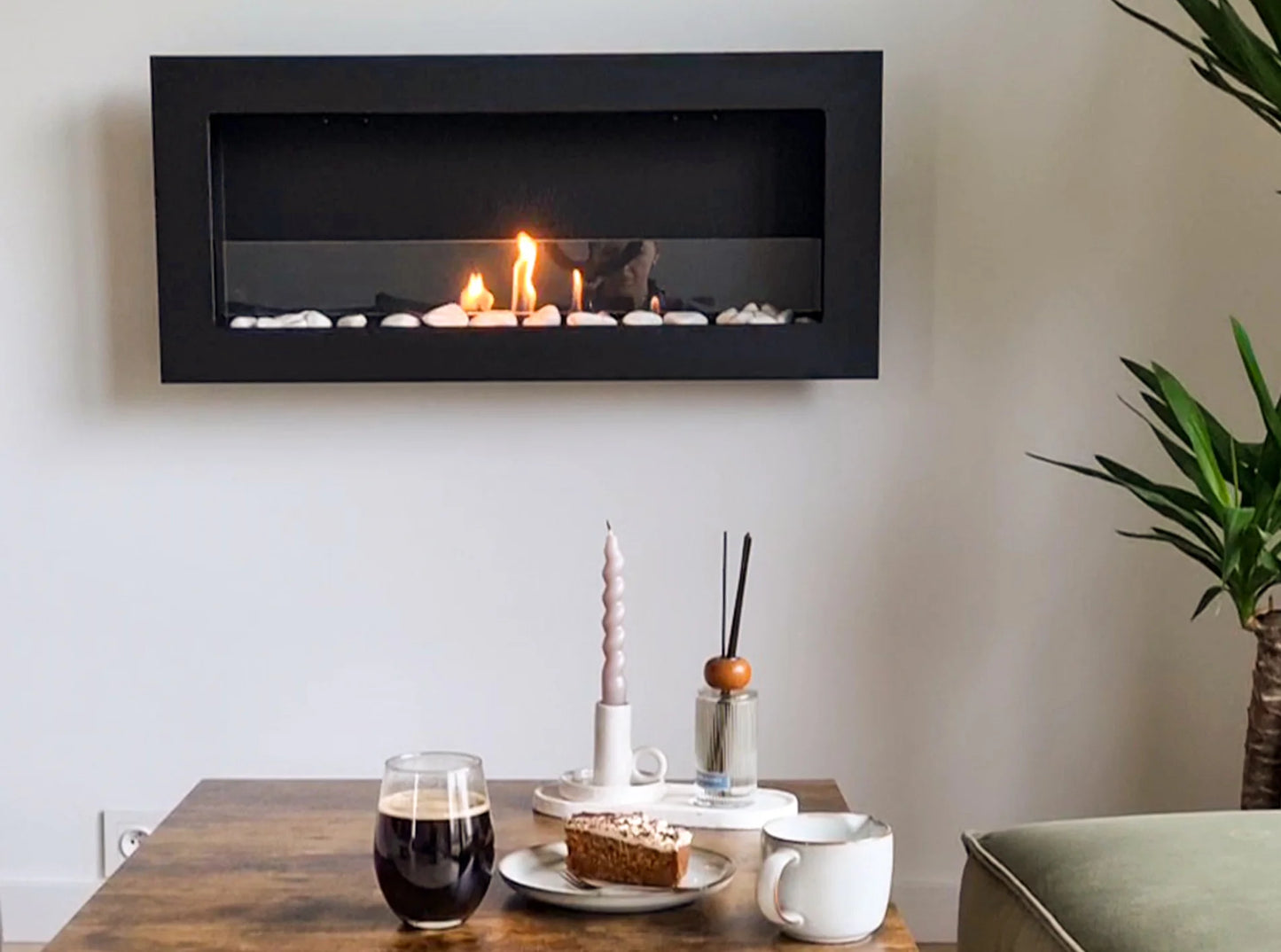 Biokamin 900x400 SLIM Schwarz Strukturiert mit Glas - IgnisLumina.ch