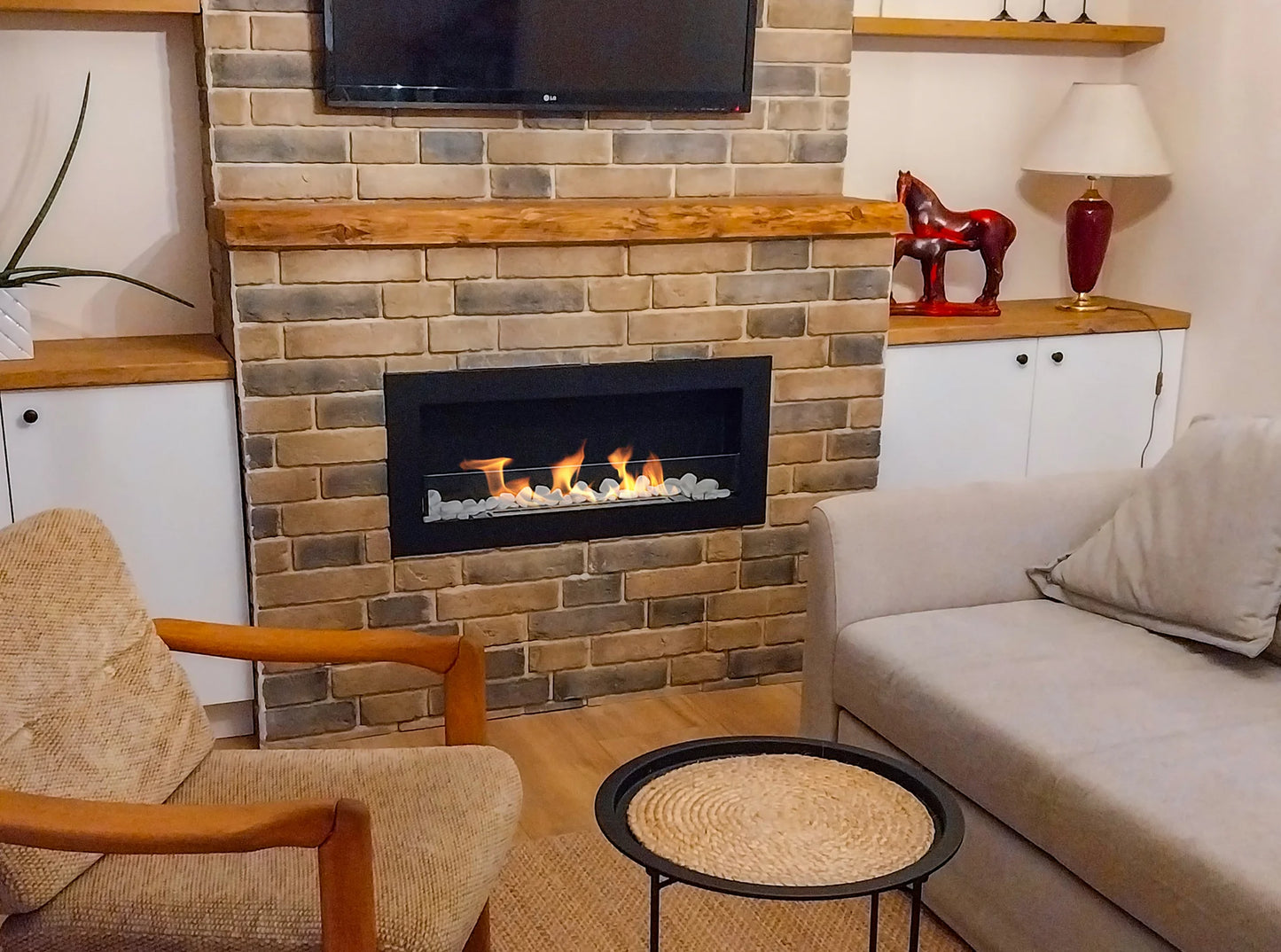 Biokamin 900x400 SLIM Schwarz Strukturiert mit Glas - IgnisLumina.ch