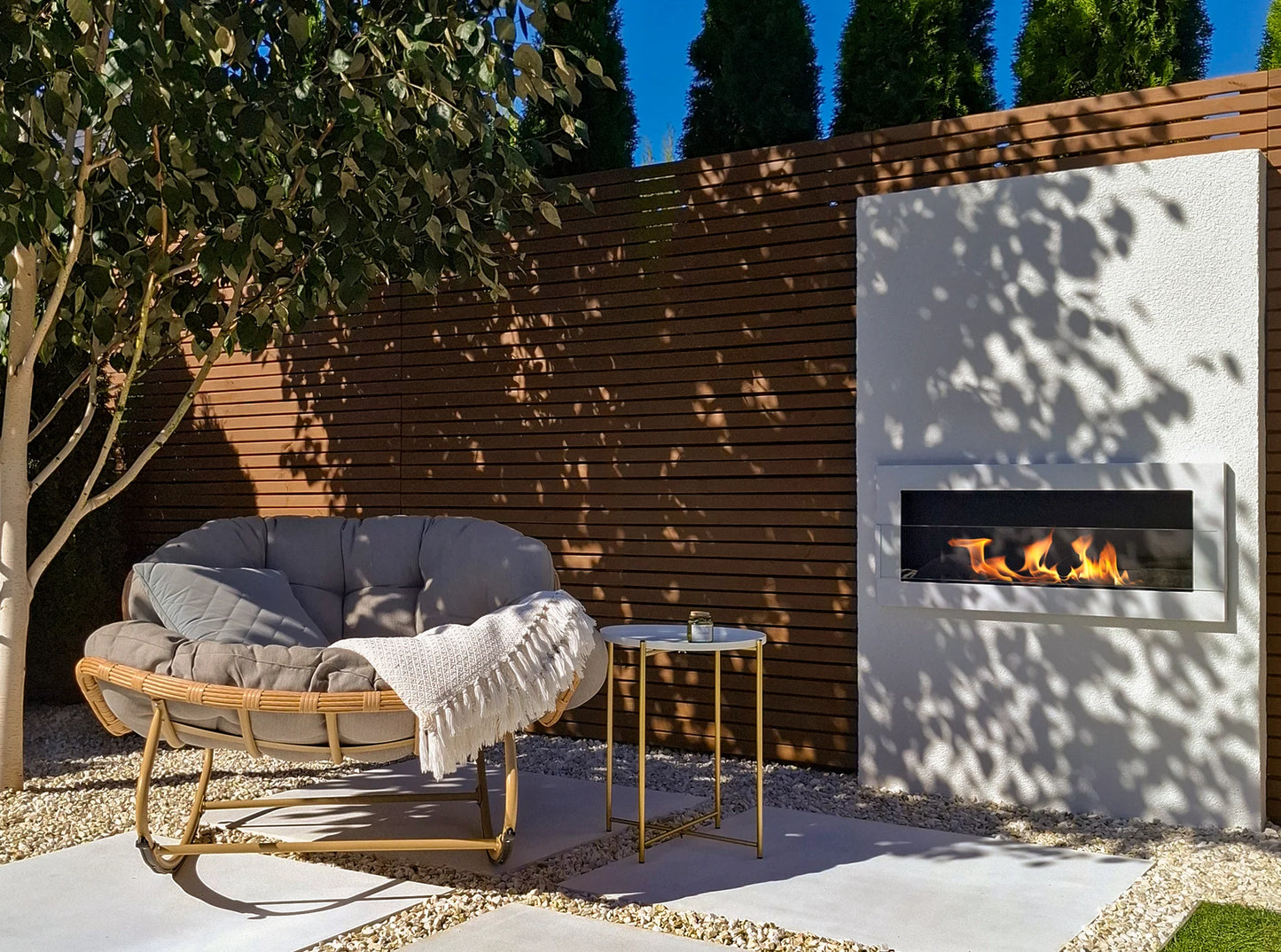 Biokamin 900x400 mit Glas Weiß Hochglanz - IgnisLumina.ch