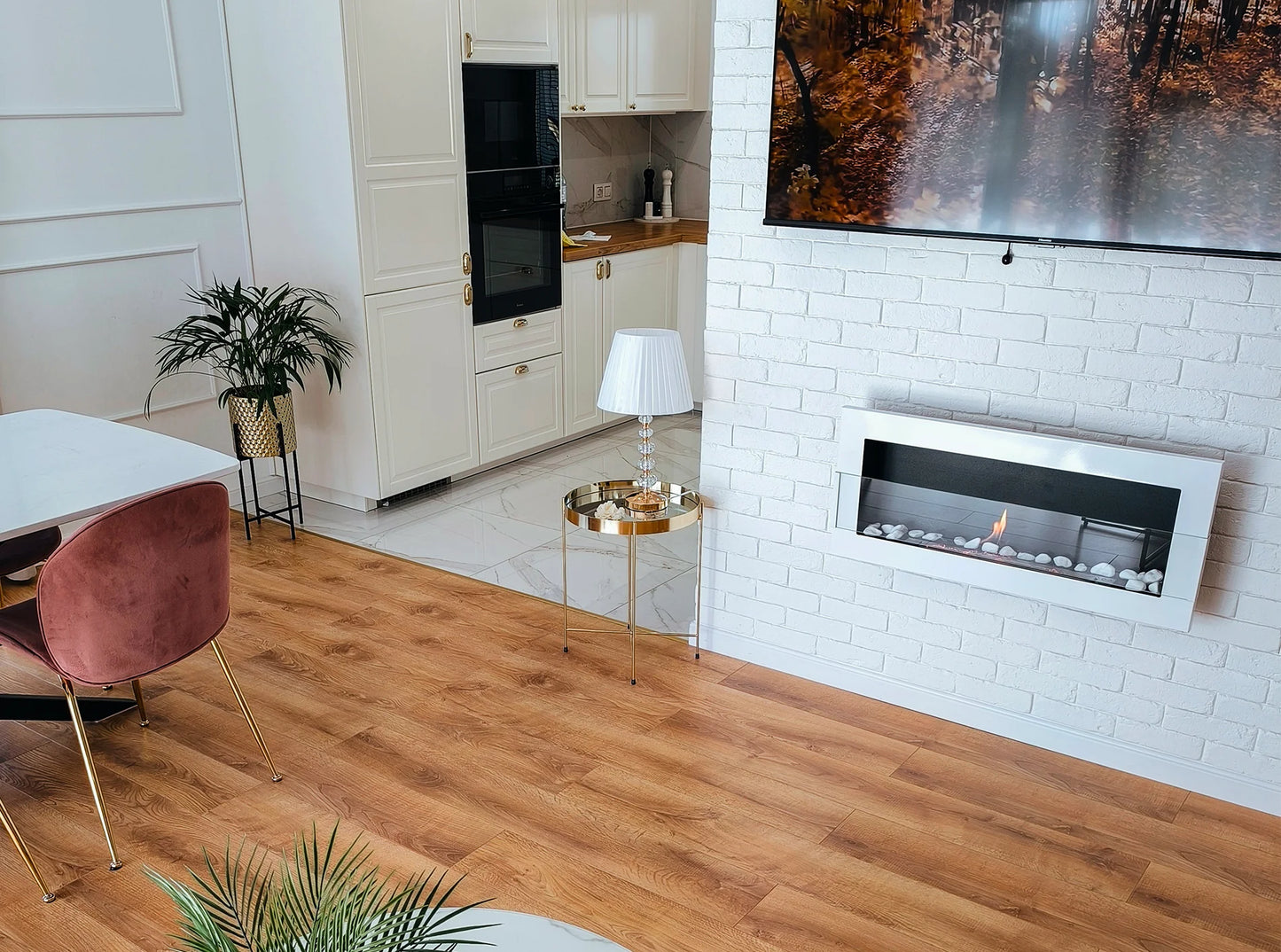 Biokamin 900x400 mit Glas Weiß Hochglanz - IgnisLumina.ch