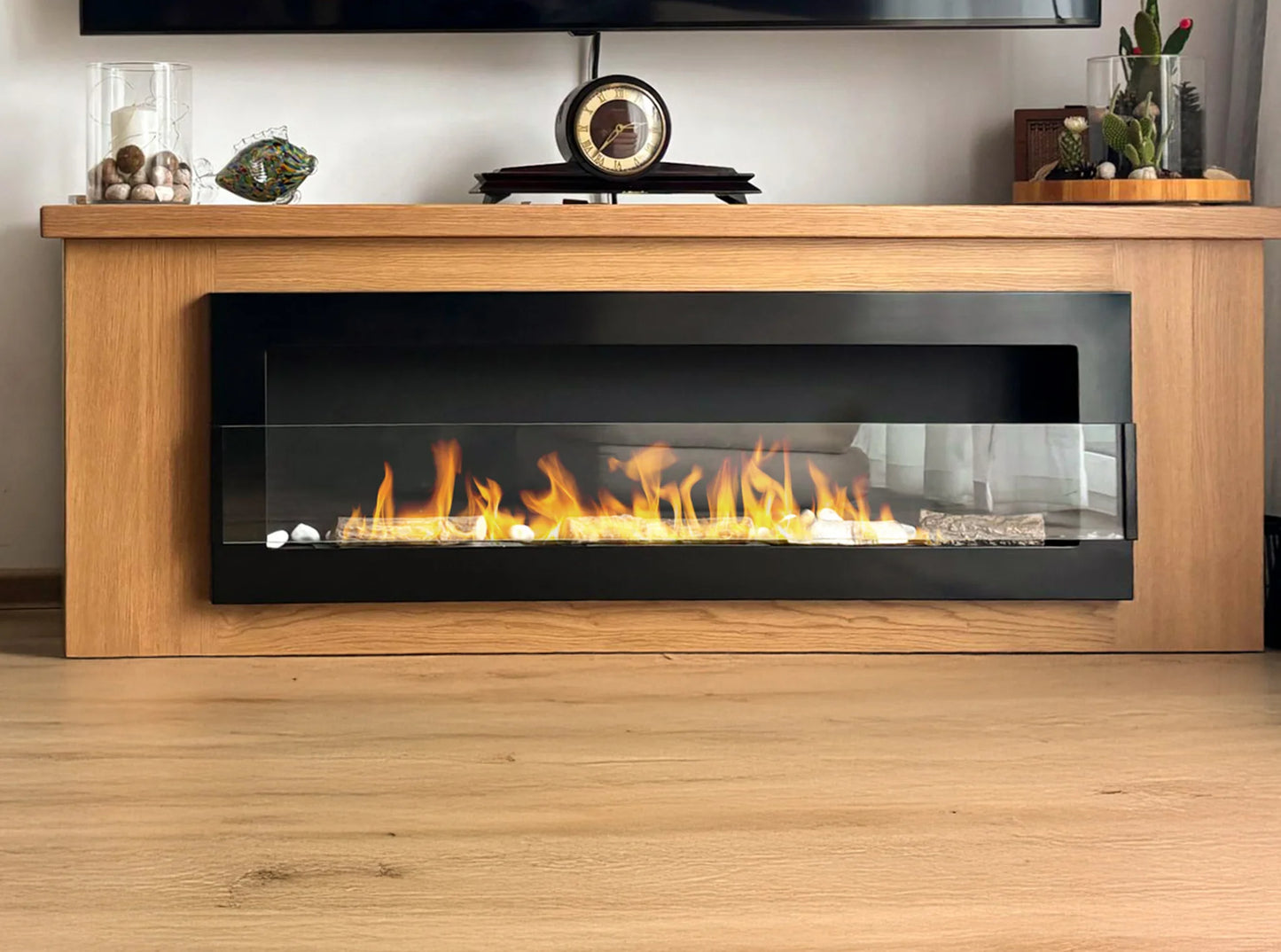 Wand-Biokamin mit Glas 1200x400 Schwarz Hochglanz - IgnisLumina.ch