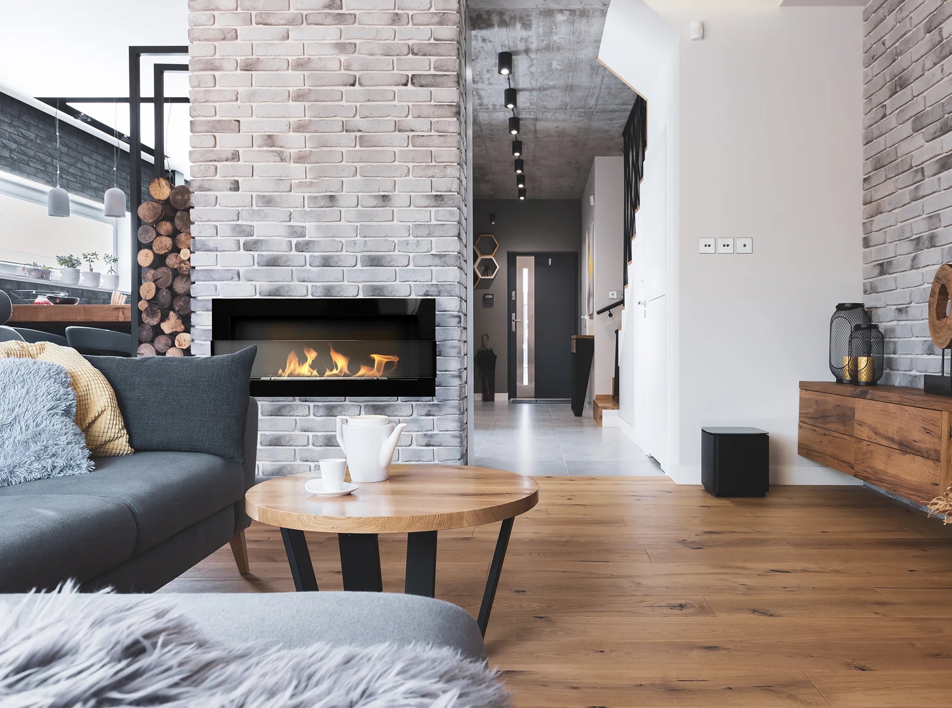 Wand-Biokamin mit Glas 900x400 Schwarz Hochglanz - IgnisLumina.ch