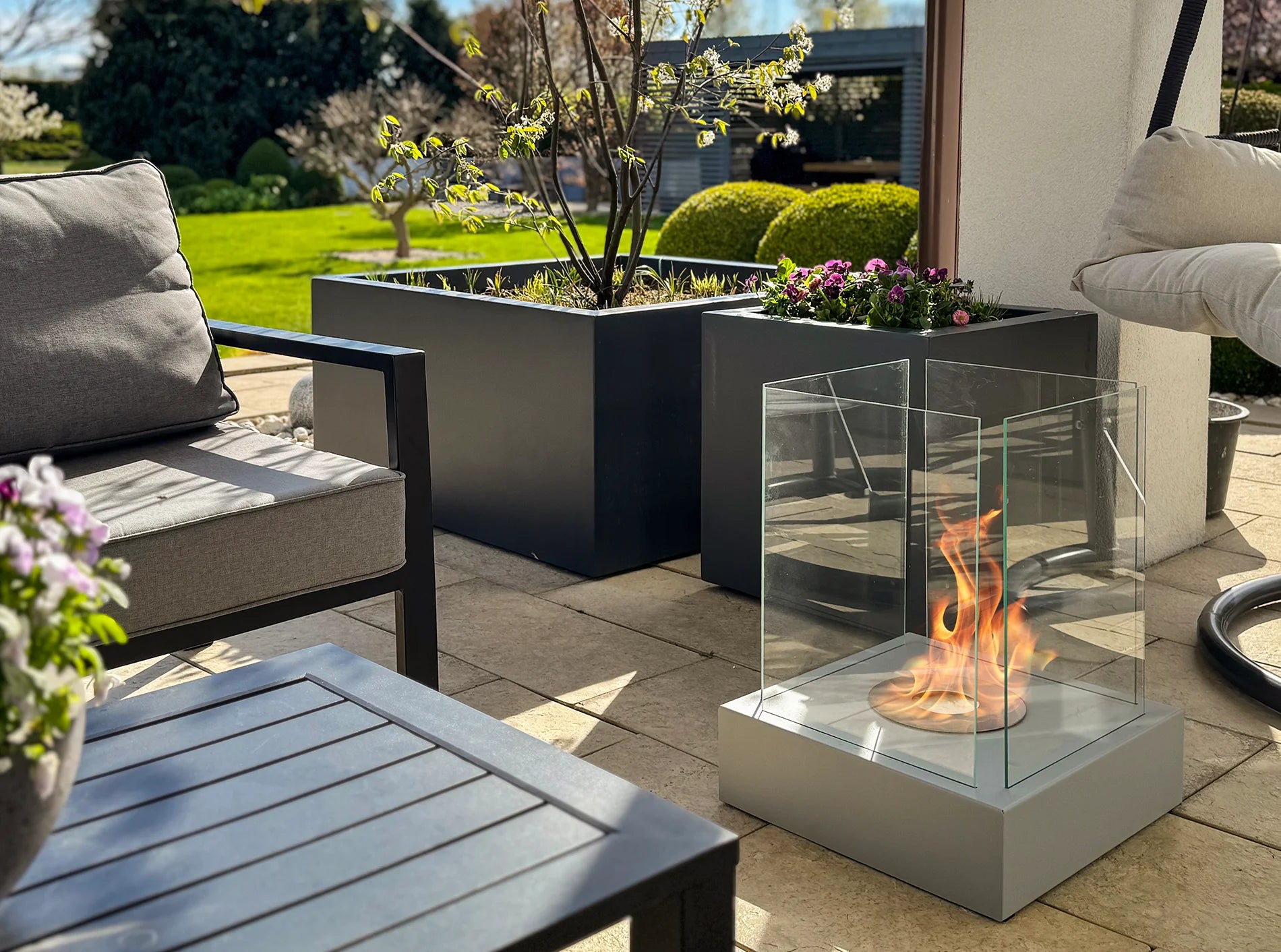 Biokamin Stand Sunset Garden Grau - IgnisLumina.ch