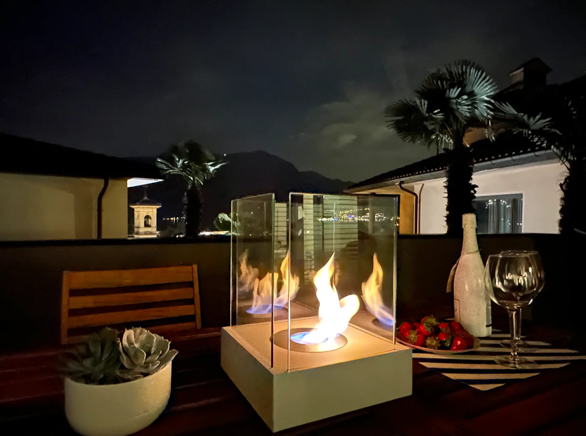 Biokamin Stand Sunset Garden Mini Weiß Matt - IgnisLumina.ch