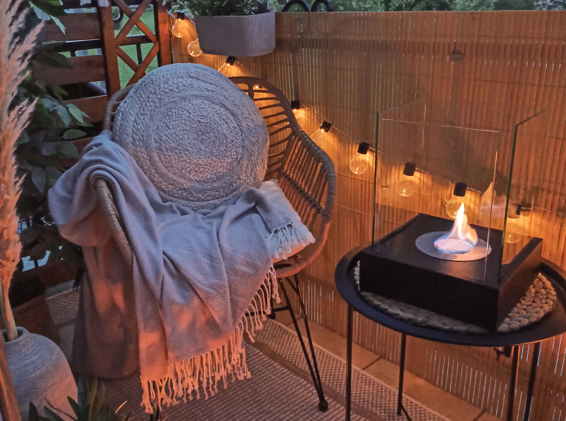 Sunset Garden Mini Schwarz Strukturiert - IgnisLumina.ch