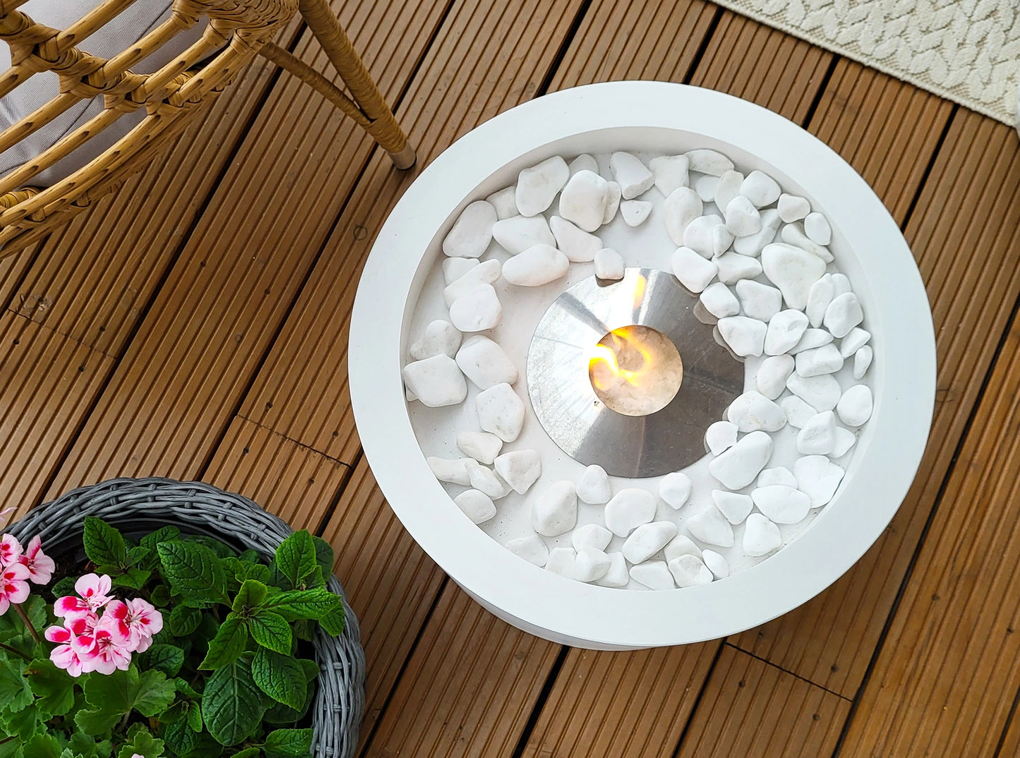 Biokamin Moon Weiß Matt - IgnisLumina.ch