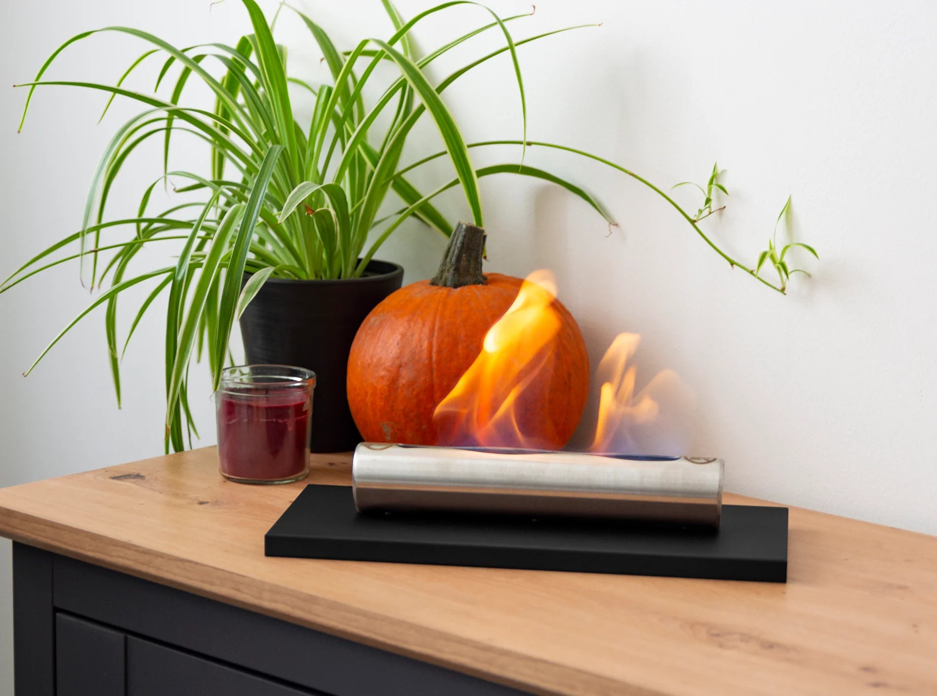 Biokamin Stand Stainless Schwarz Matt - IgnisLumina.ch