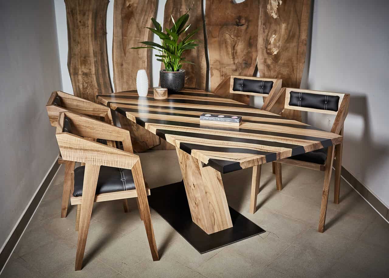 LUMINA Schwarzer Achat – Esstisch Nussbaum & Schwarz-Epoxidharz 180 cm | IgnisLumina.ch
