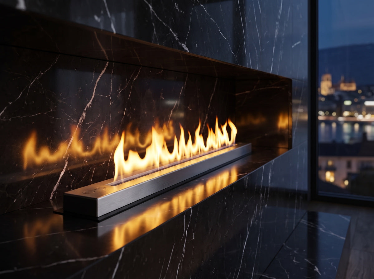 LUMINA Einbau Linear 900 – Detail an einem Winterabend (Wohnbeispiel, Visualisierung)