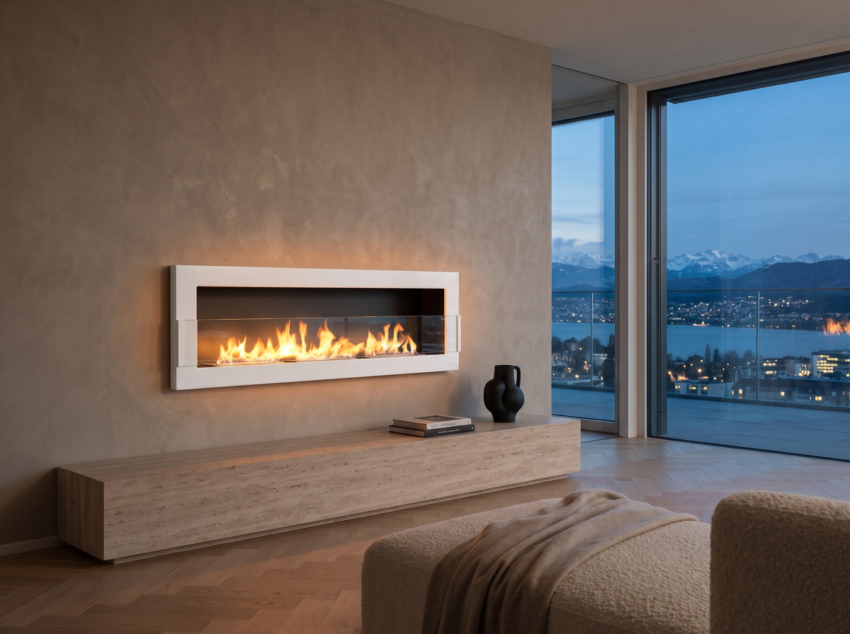 LUMINA Flammen 1200 Glas – Bioethanol-Wandkamin Weiss glänzend in einem Penthouse in Zürich (Wohnbeispiel, Visualisierung) – Weiss glänzend