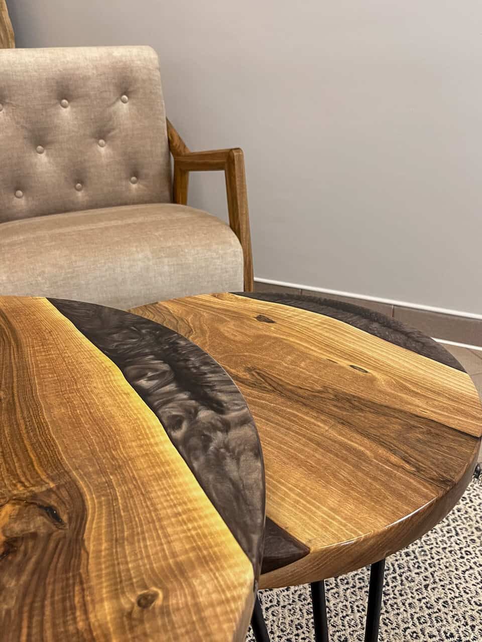 LUMINA Eclipse – Epoxidharz Couchtisch Exklusivkollektion – Ansicht 4 | IgnisLumina