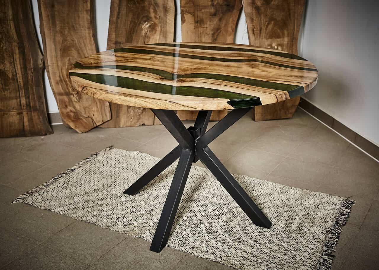 LUMINA Smaragd – Epoxidharz Esstisch Exklusivkollektion – Ansicht 5 | IgnisLumina