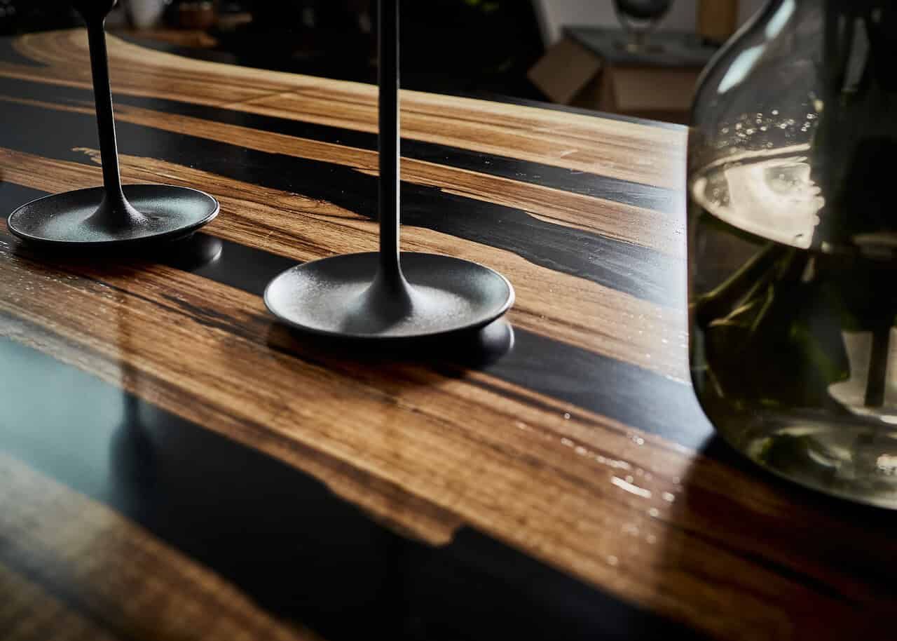 LUMINA Schwarzer Diamant – Epoxidharz Esstisch Exklusivkollektion – Ansicht 4 | IgnisLumina