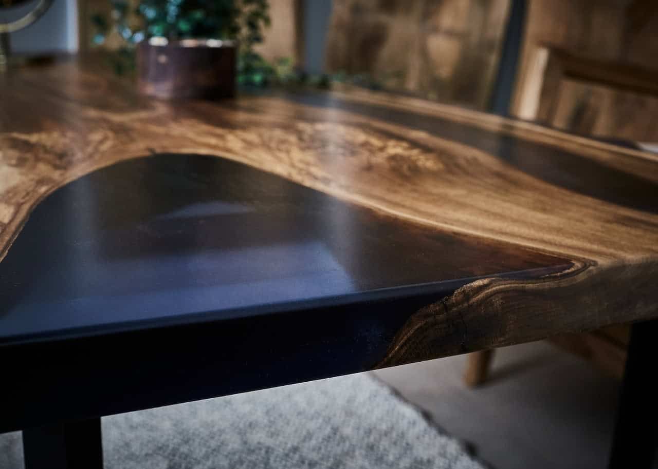 LUMINA Laura – Epoxidharz Bank Exklusivkollektion – Ansicht 7 | IgnisLumina