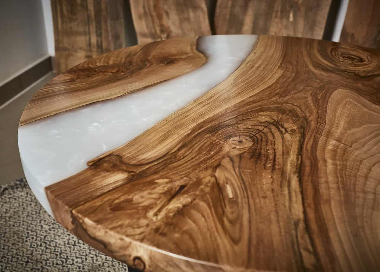 LUMINA Perlmutt – Epoxidharz Couchtisch Exklusivkollektion – Ansicht 10 | IgnisLumina