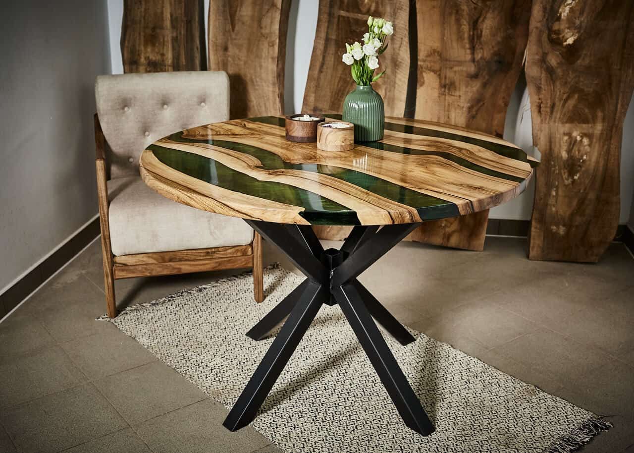 LUMINA Smaragd – Epoxidharz Esstisch Exklusivkollektion | Premium Design Schweiz