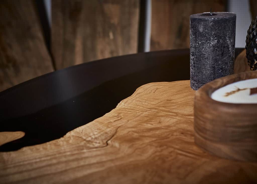 LUMINA Terra – Epoxidharz Couchtisch Exklusivkollektion – Ansicht 9 | IgnisLumina