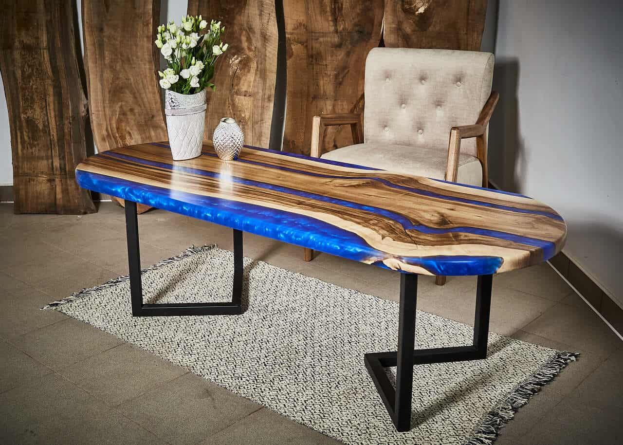 LUMINA Blauer Fluss – Epoxidharz Bank Exklusivkollektion | Premium Design Schweiz