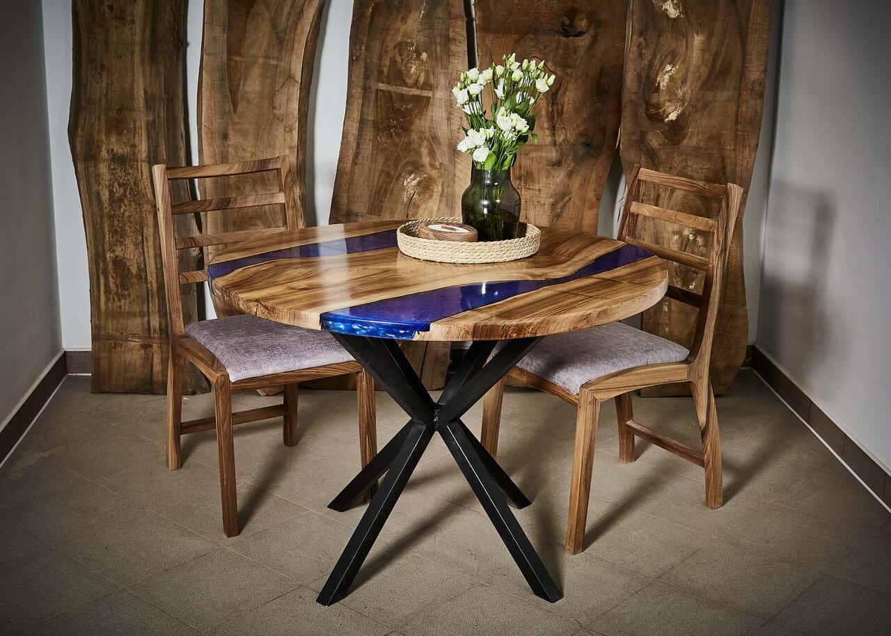 LUMINA Blaue Ostsee – Epoxidharz Esstisch Exklusivkollektion | Premium Design Schweiz